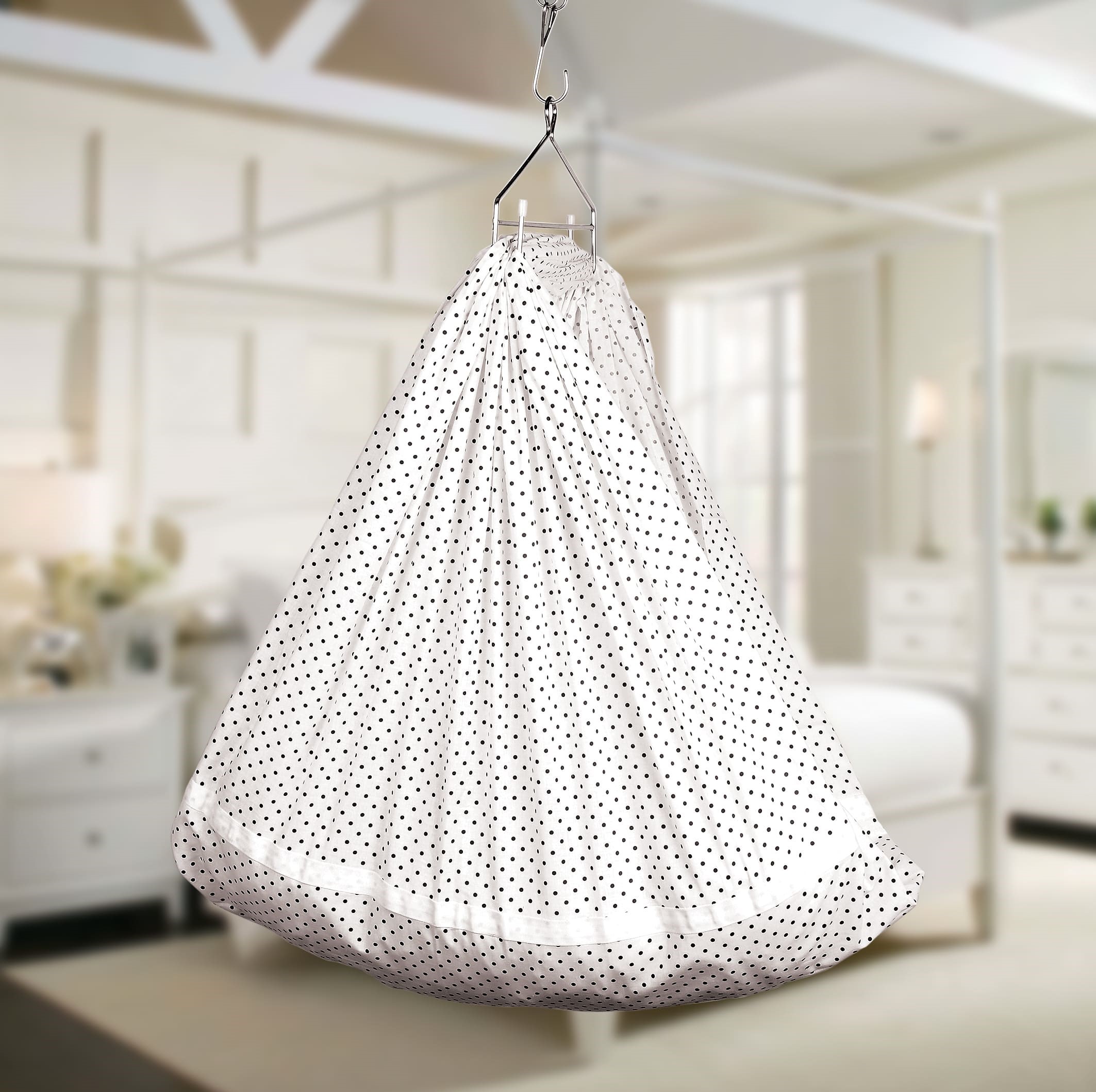 DOTS CLOTH MEDIUM